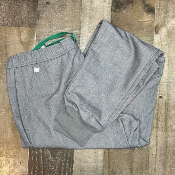 NWT Figs Tansen 2.0 Jogger Scrub Pants size Large Tall - Picture 9 of 9